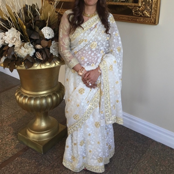 Indian Saree/Sari - Gold and White Sheer - Picture 1 of 2